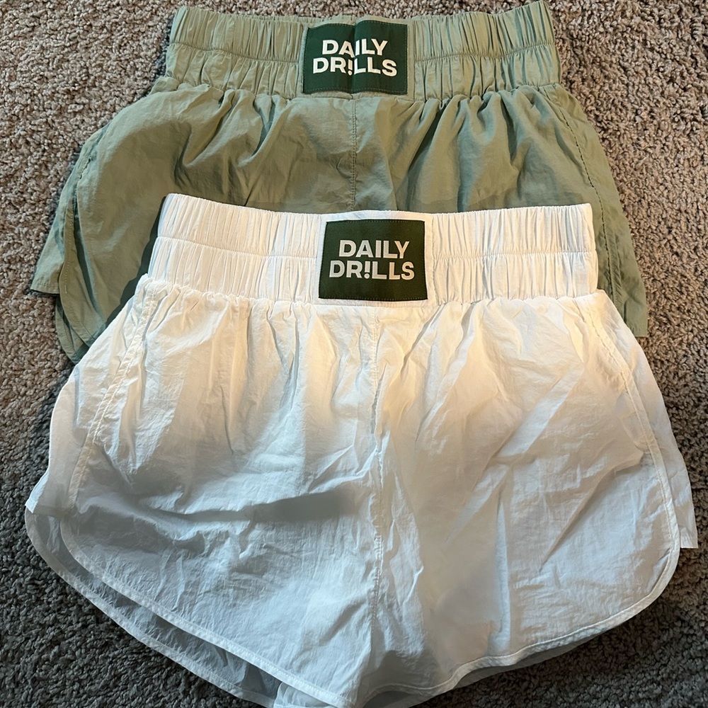 2 Pairs Large Daily Drills Bubble Shorts (White + Harbor)